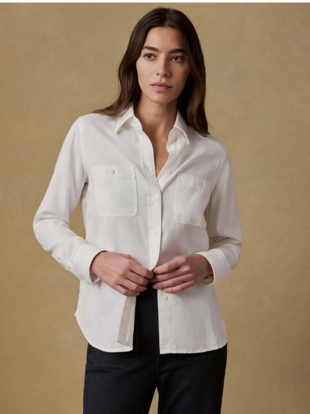 Faherty White Tencel Linen Tried & True Chambray Button Down Long Sleeve Top M